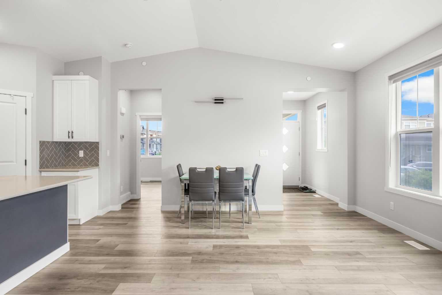 289 Lucas Avenue NW — photo 5