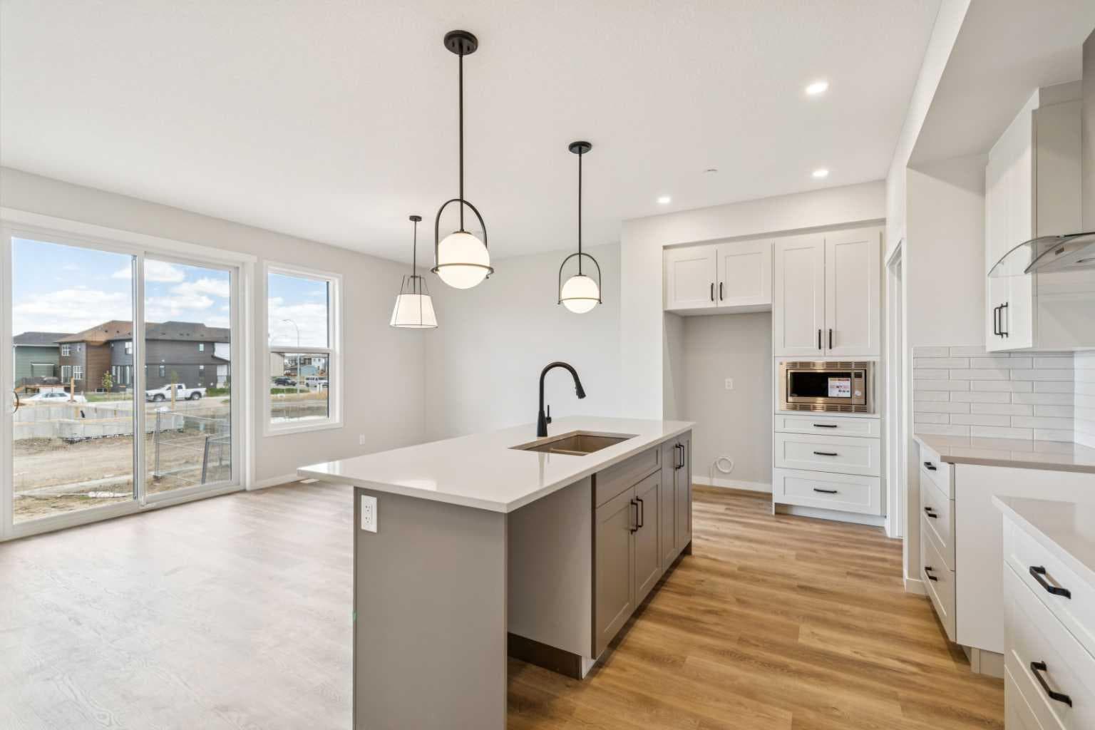 30 Hotchkiss Gardens SE — photo 4