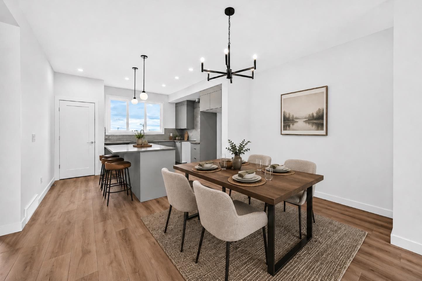 18 Tillotson Downs — photo 1
