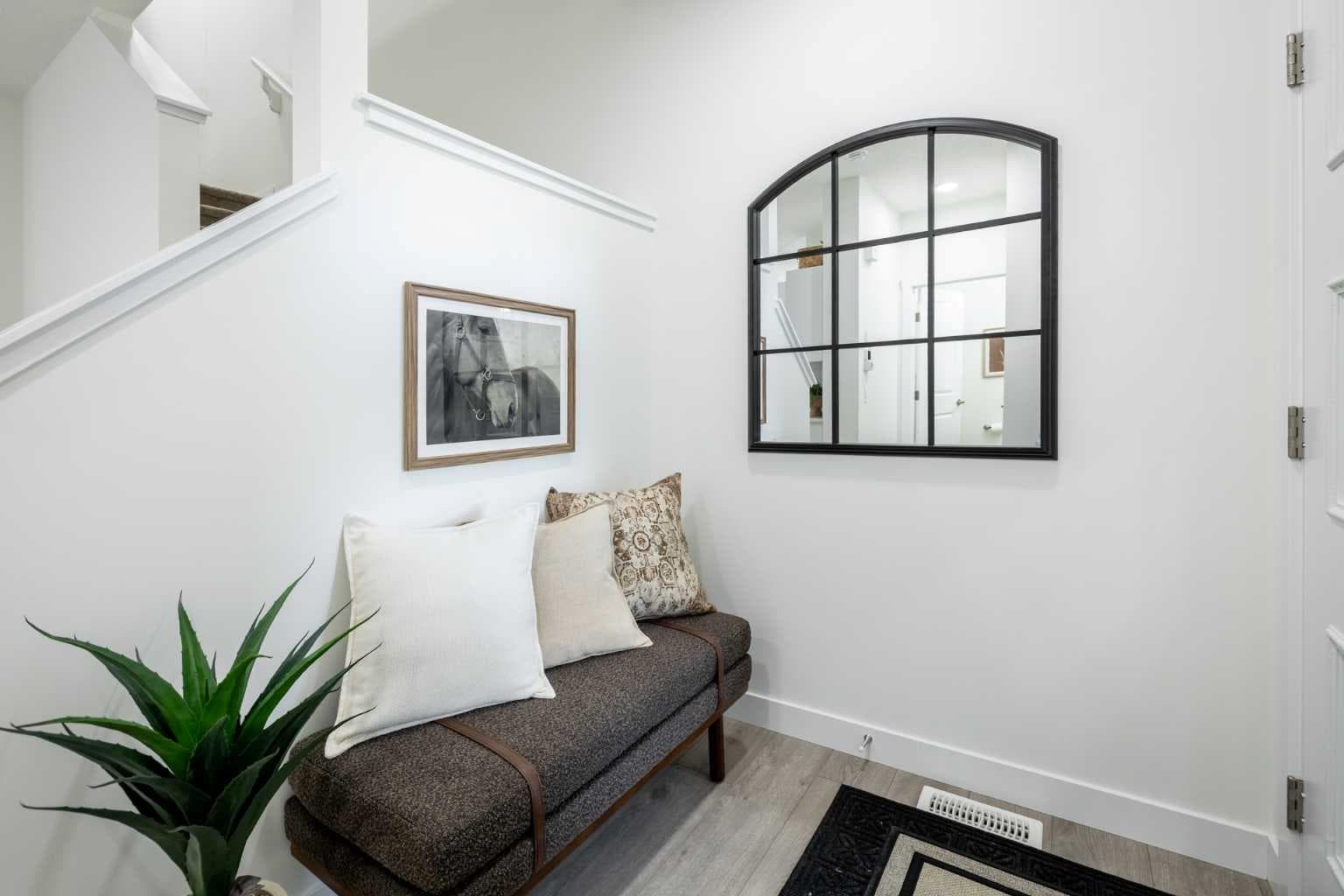 52 Heritage Manor — photo 2