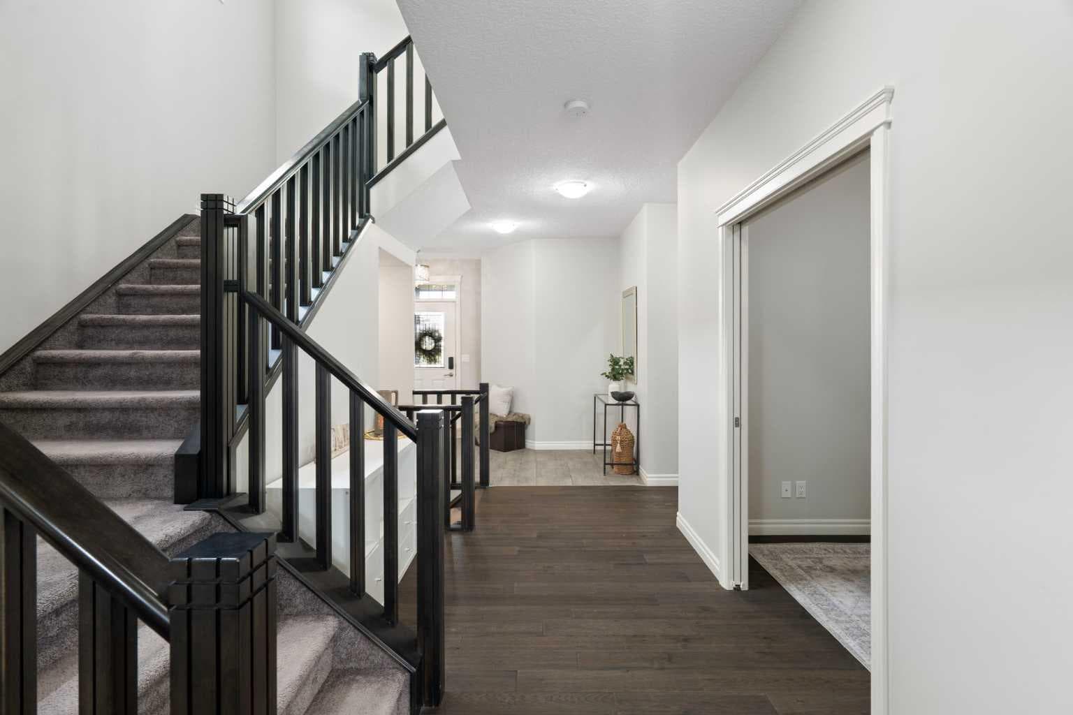 232 Nolancrest Heights NW — photo 4