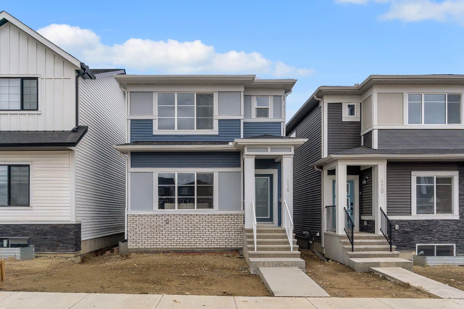 416 Lewiston Landing NE — photo 3