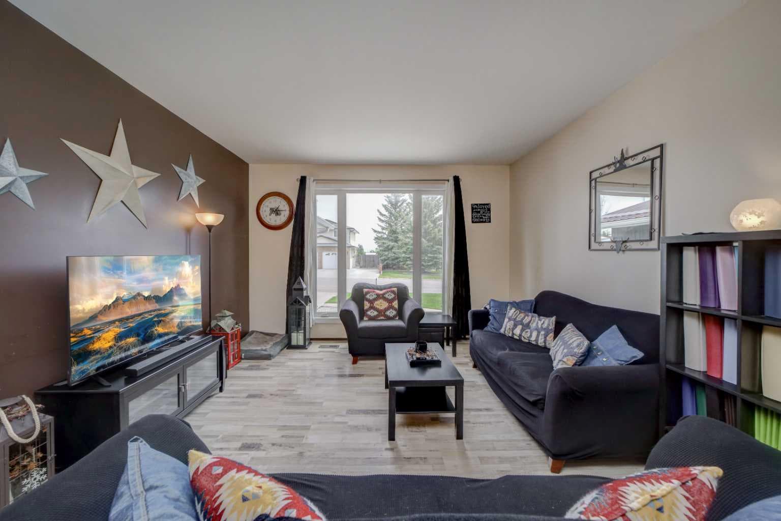 844 Foothills Avenue — photo 5