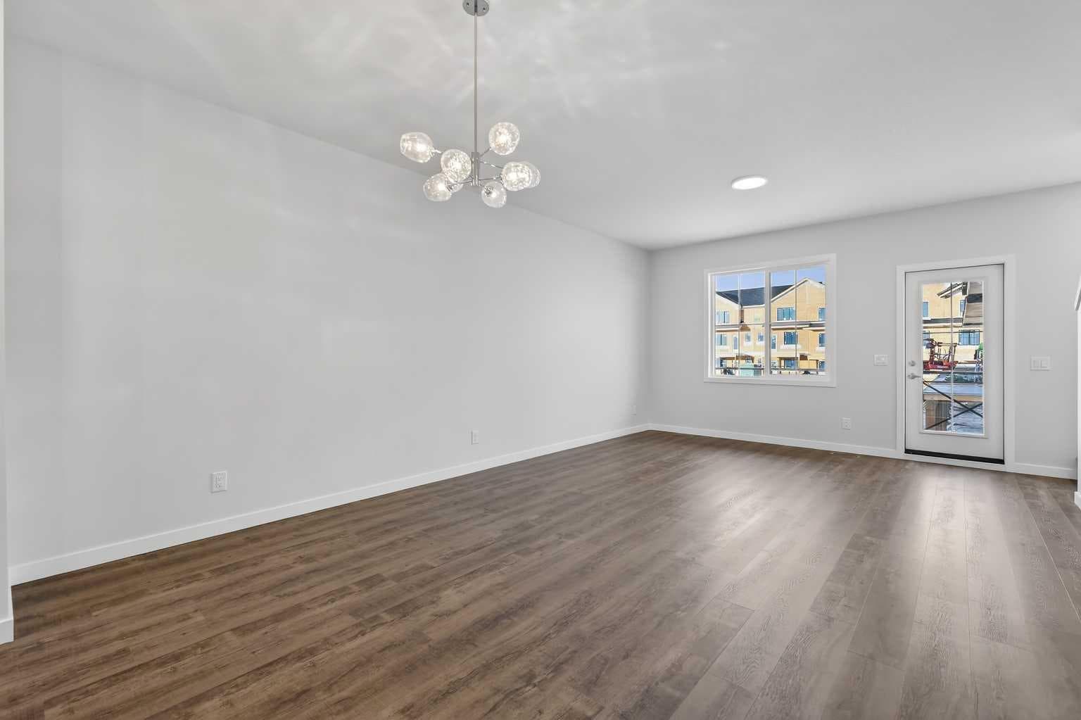 172 Hotchkiss Common SE — photo 5