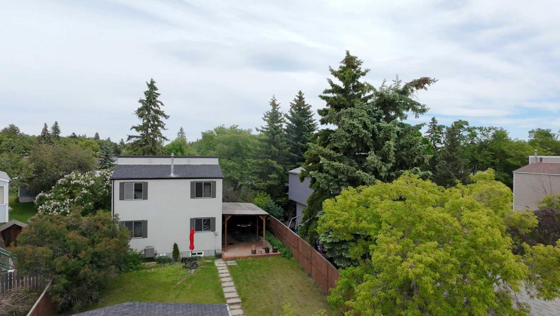 3052 32A Avenue SE — photo 1