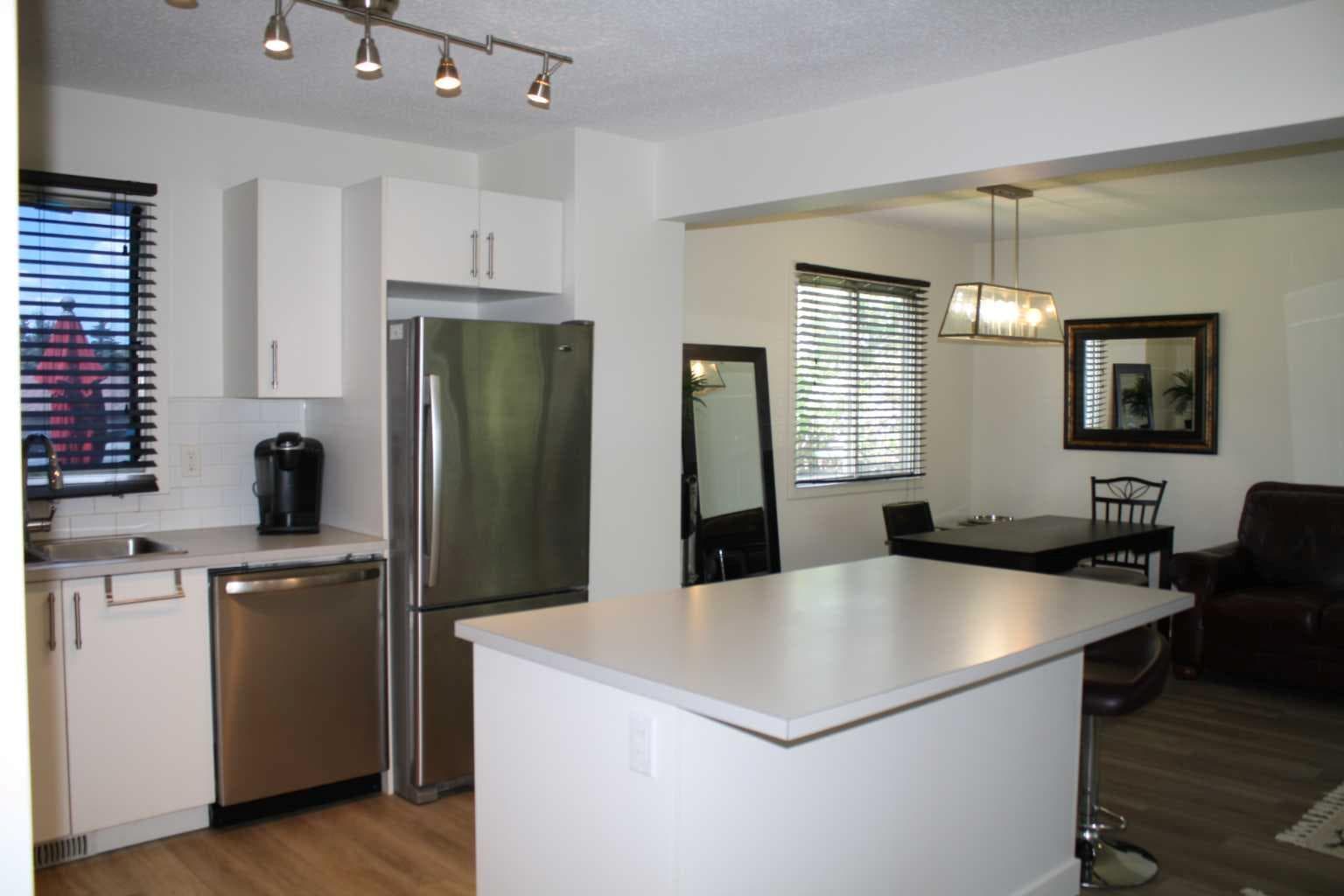 3052 32A Avenue SE — photo 4
