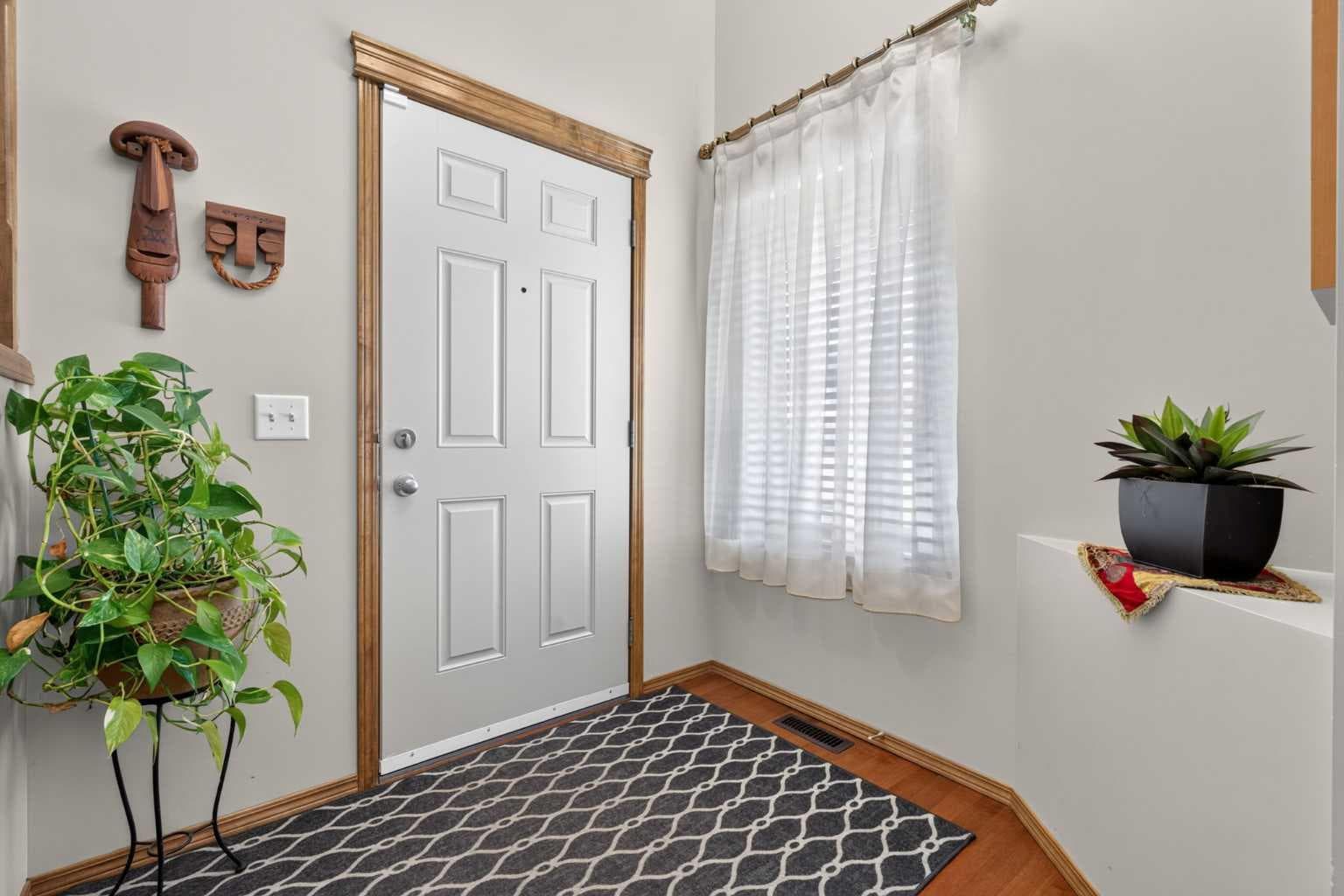 60 Tuscany Ridge Crescent NW — photo 4