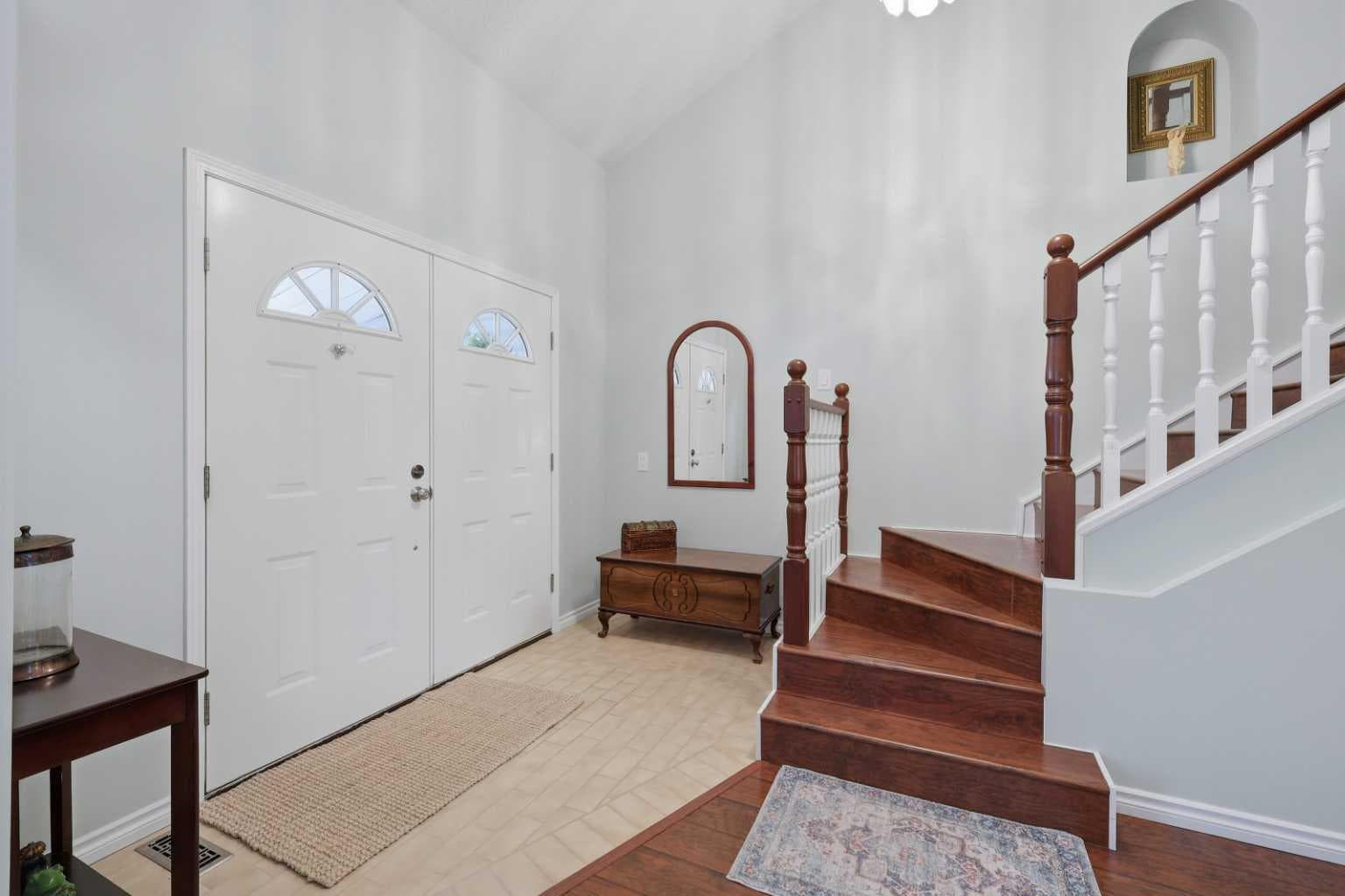 5413 46 Street — photo 2