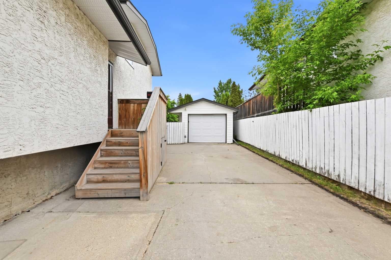 10 Opal Close — photo 4