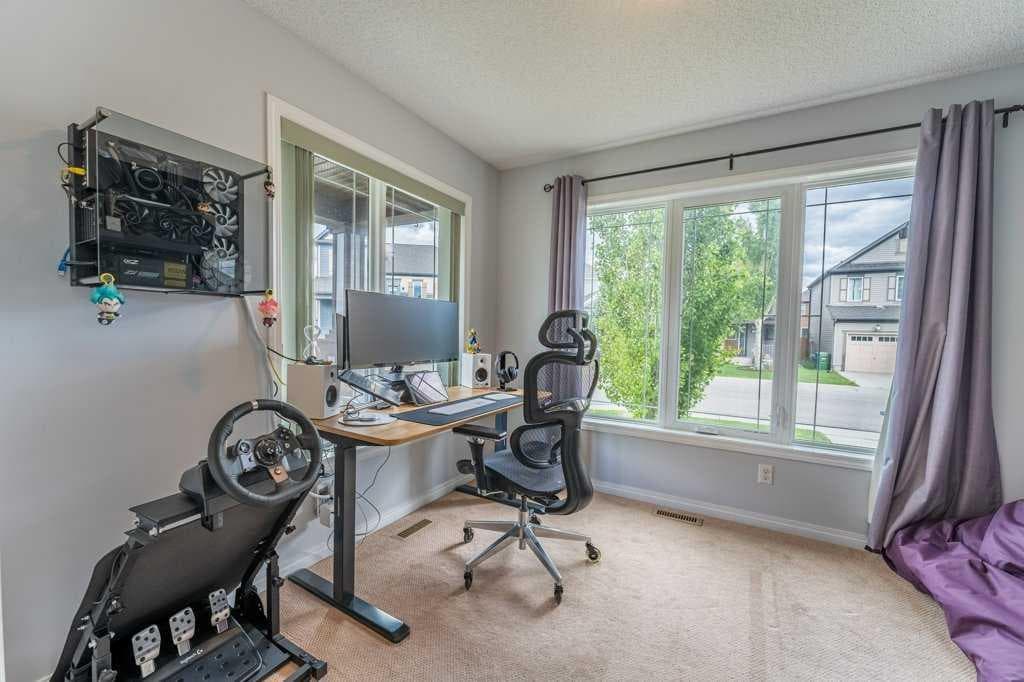 15 Windwood Grove SW — photo 5