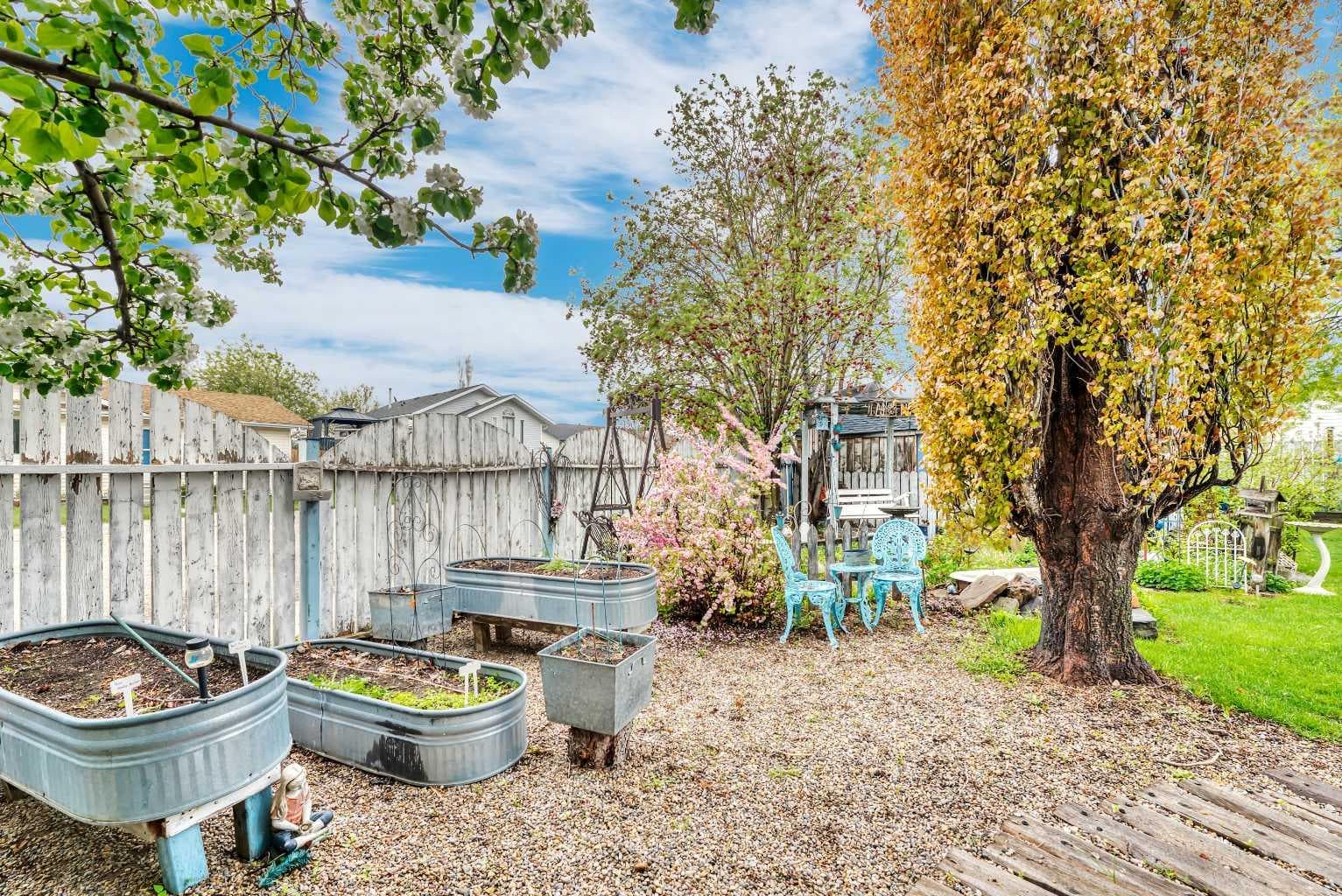 6 Greenview Crescent — photo 5