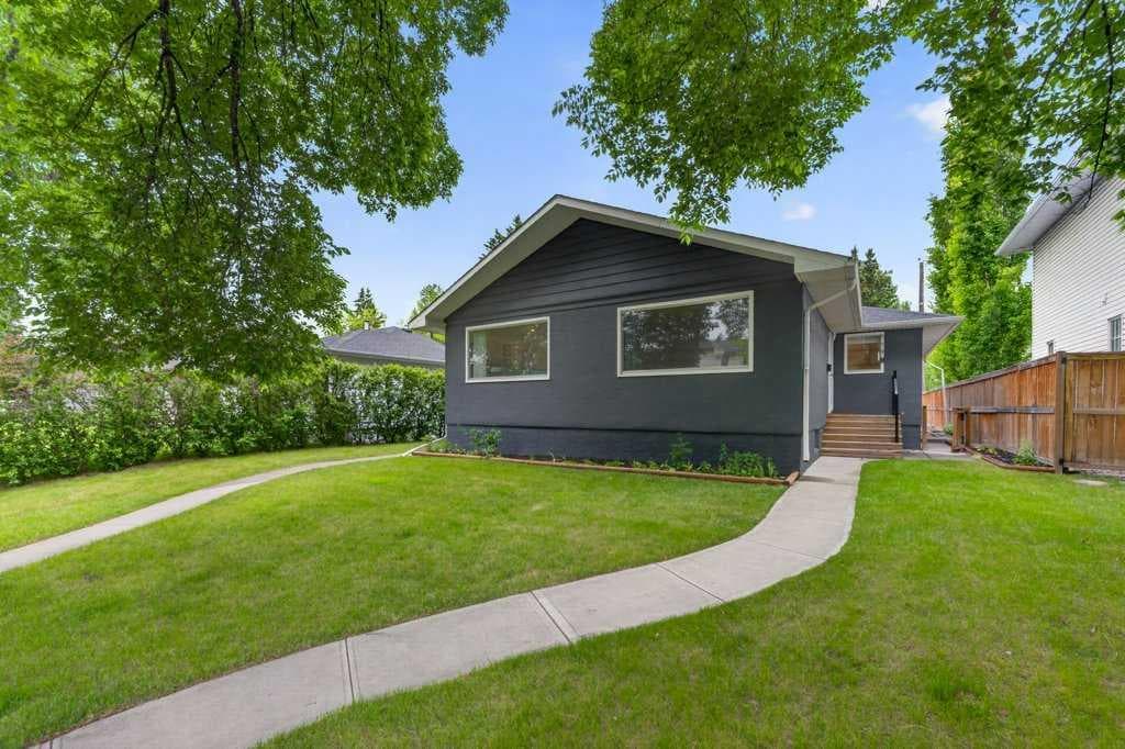 A,B, 319 37 Street SW — photo 1