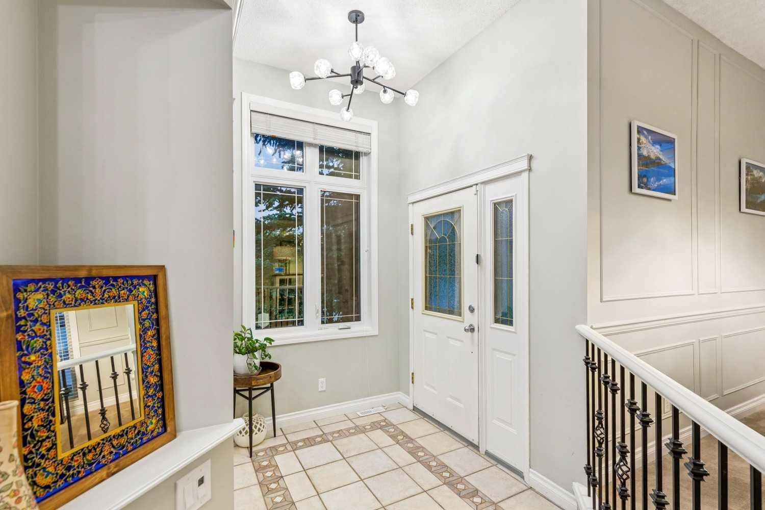 5 Royal Crest Terrace NW — photo 4