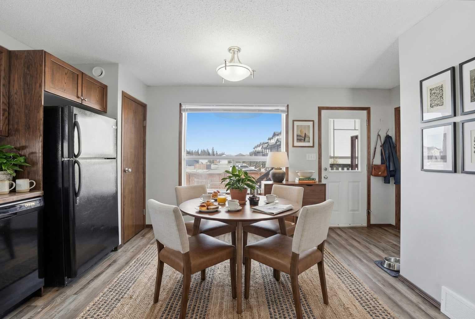 25 Winston Place — photo 3