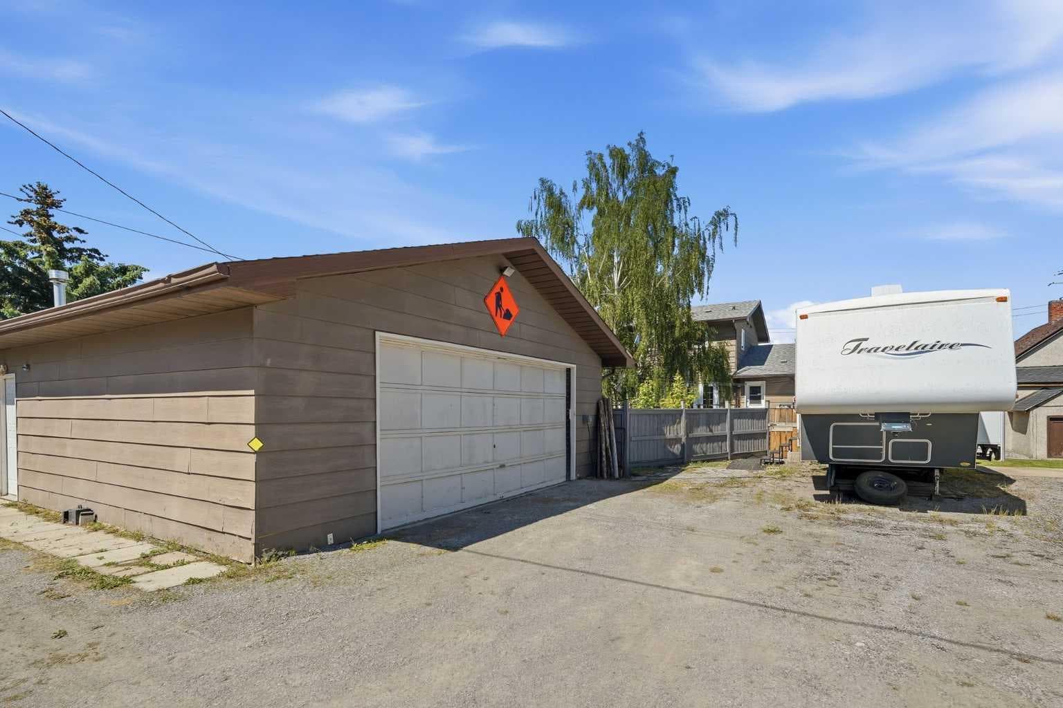 2117 127 Street — photo 5