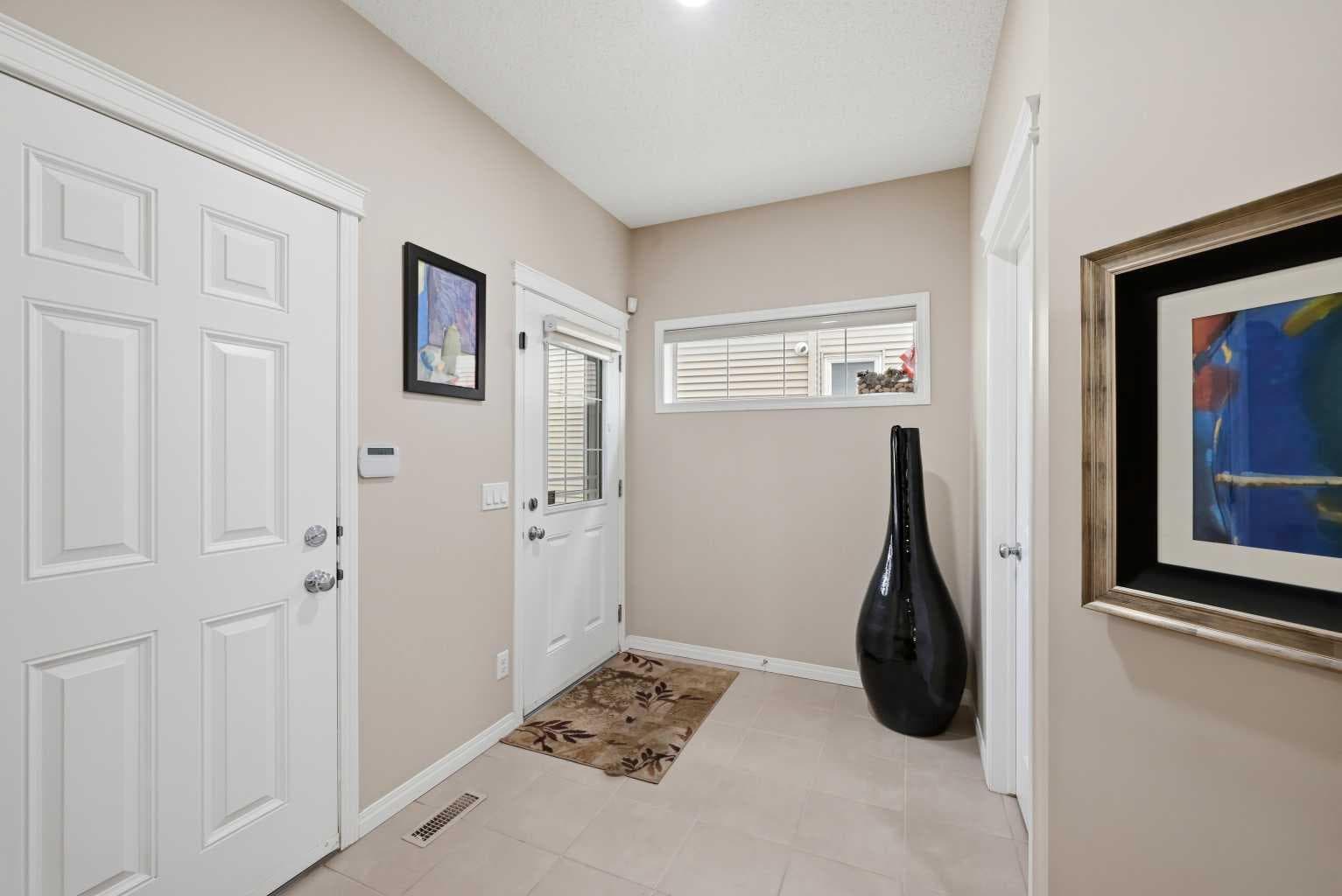 156 Skyview Shores Manor NE — photo 3