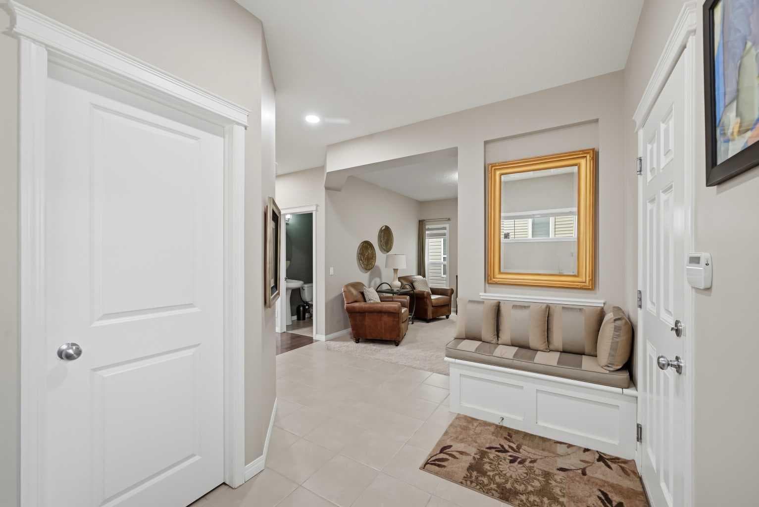 156 Skyview Shores Manor NE — photo 4