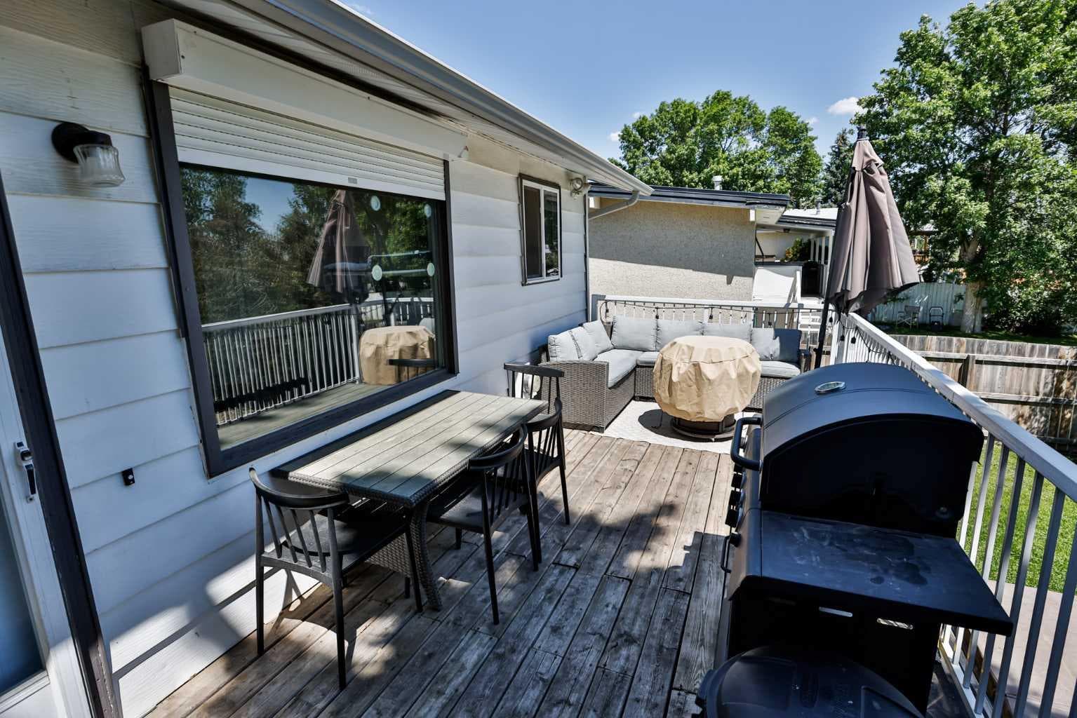 195 Laval Boulevard W — photo 2