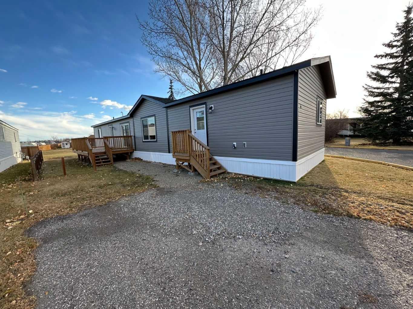24 Homestead Way SE — photo 1