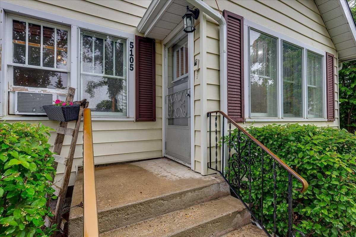5105 53 Avenue — photo 3