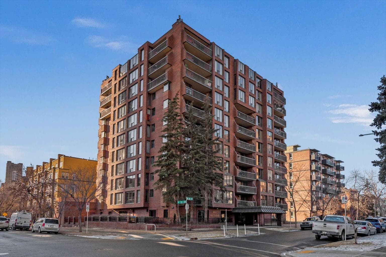 601, 1001 14 Avenue SW — photo 1