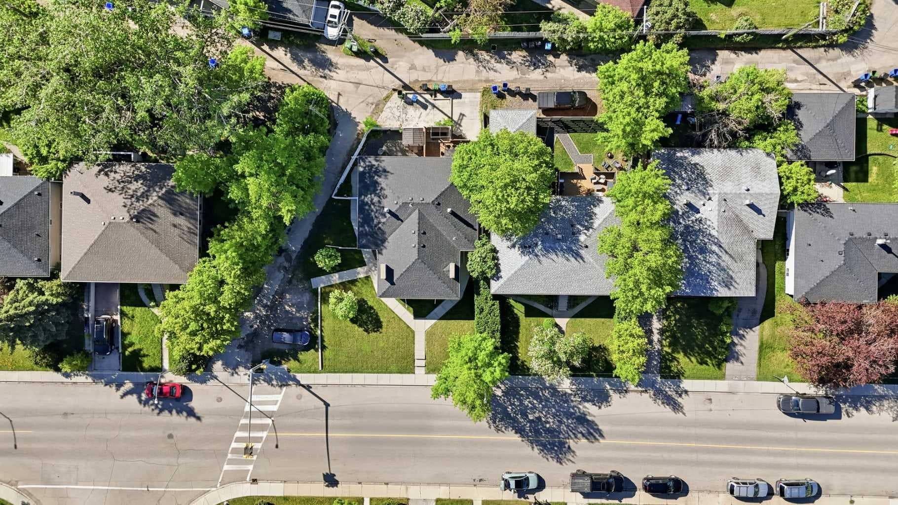 2404 & 2406 Richmond Road SW — photo 3