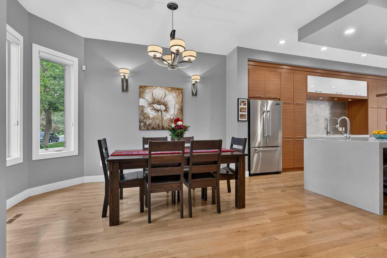 2219 2 Avenue NW — photo 5