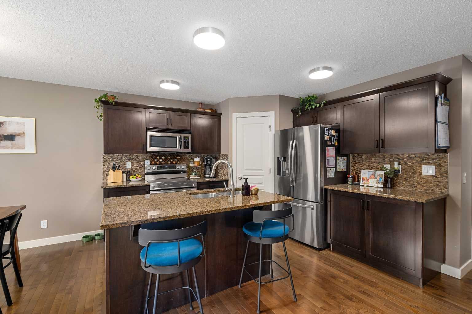 2067 Luxstone Boulevard SW — photo 5