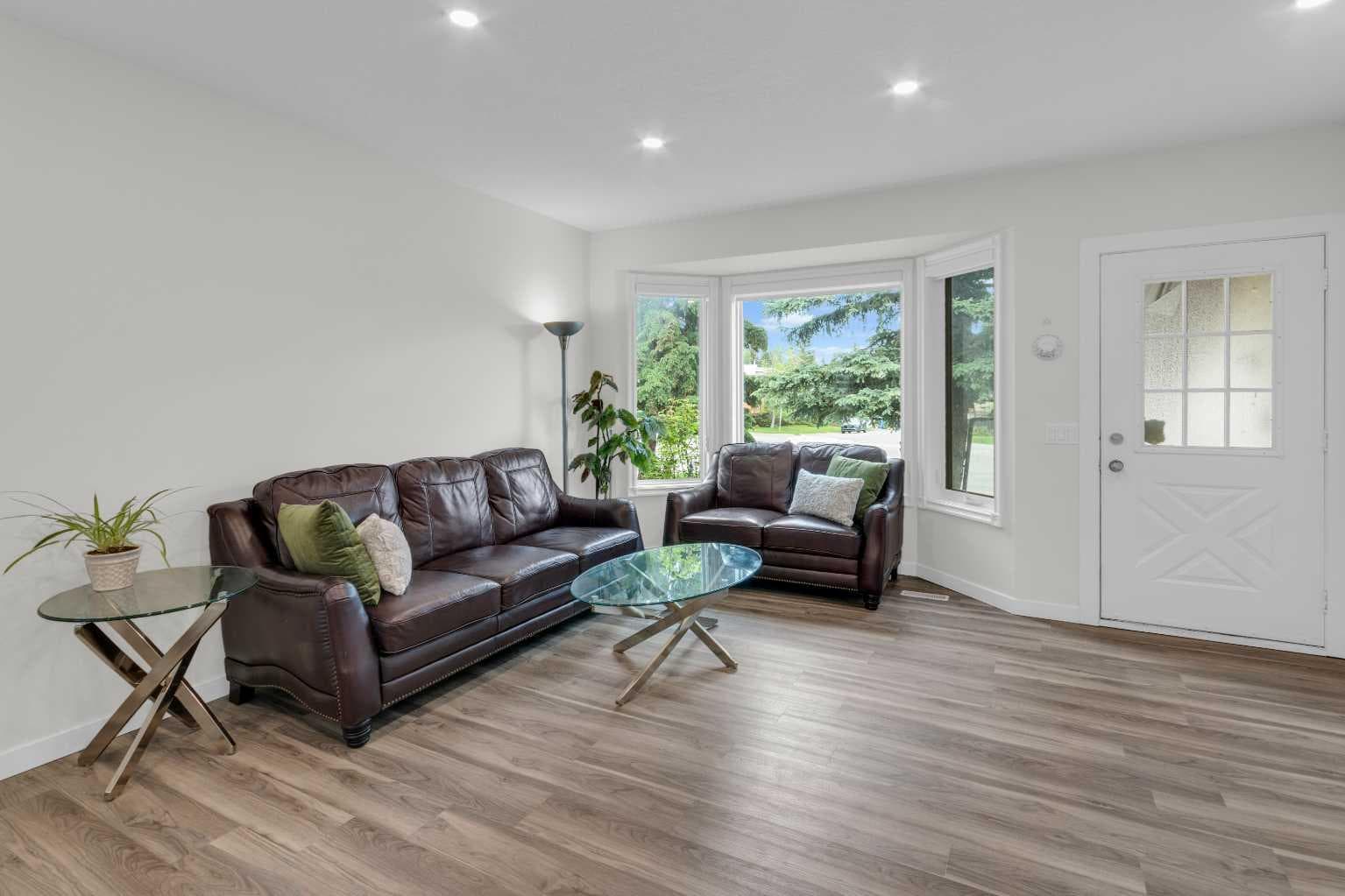 203 Edgepark Boulevard NW — photo 2