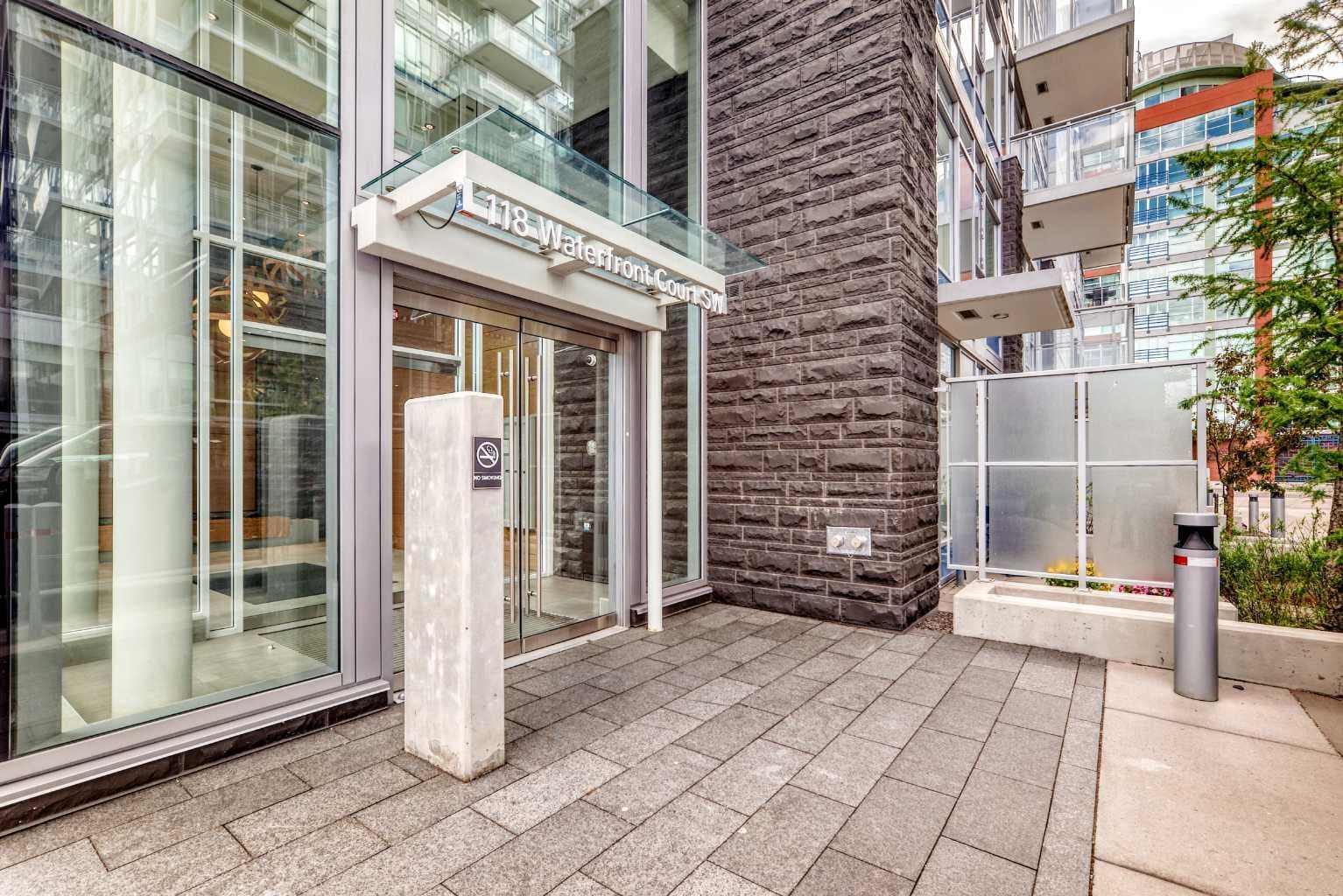 106, 118 Waterfront Court SW — photo 4