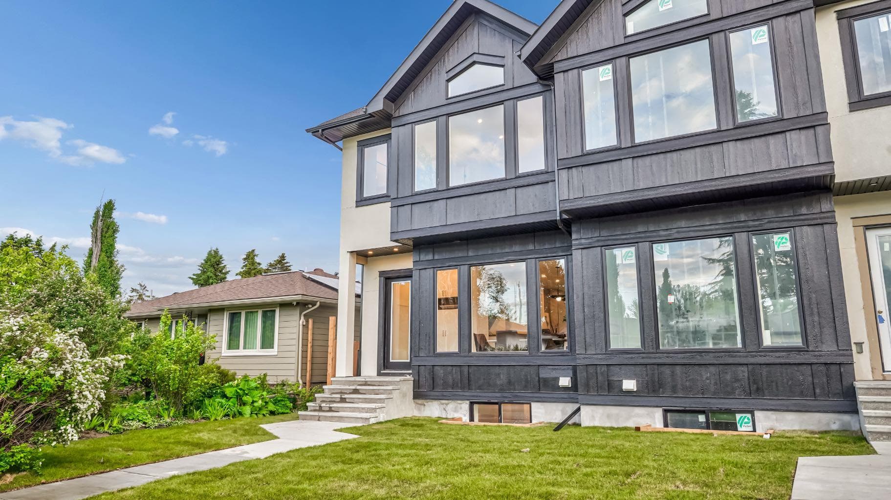 3535 2 Avenue SW — photo 3