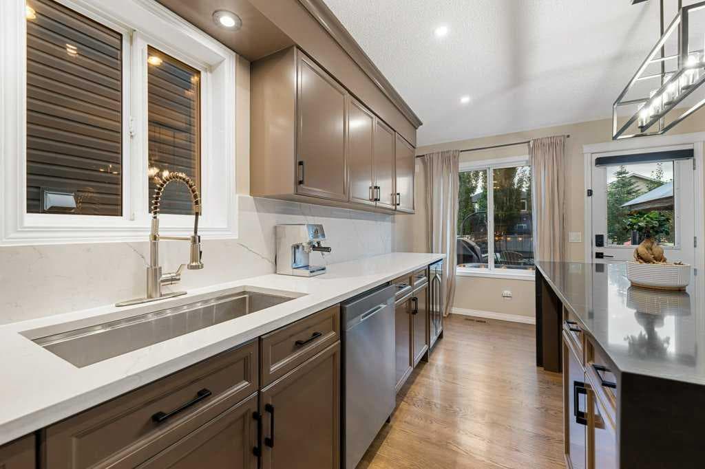 173 Bridleridge View SW — photo 5