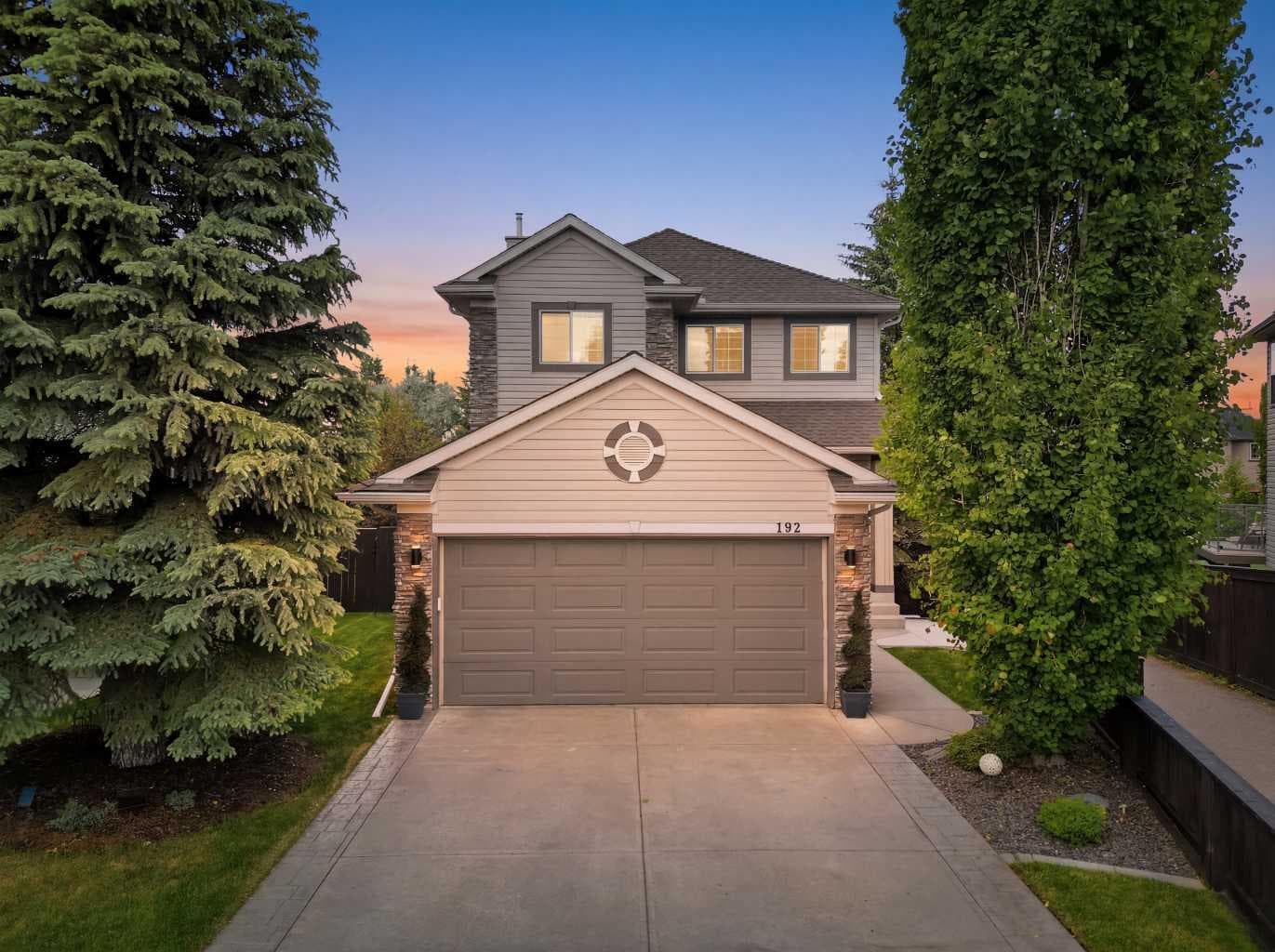 192 Cranfield Park SE — photo 1