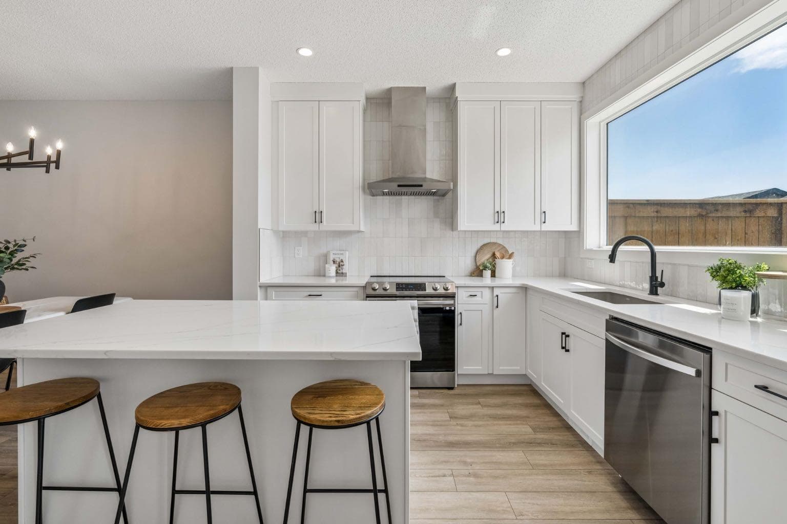 185 Emberside Hollow — photo 4