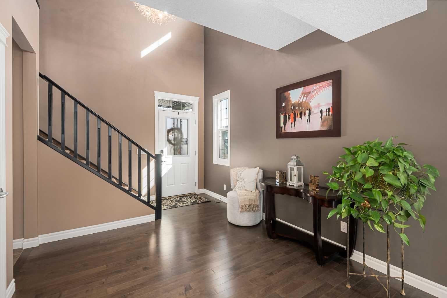 323 Nolan Hill Boulevard NW — photo 2