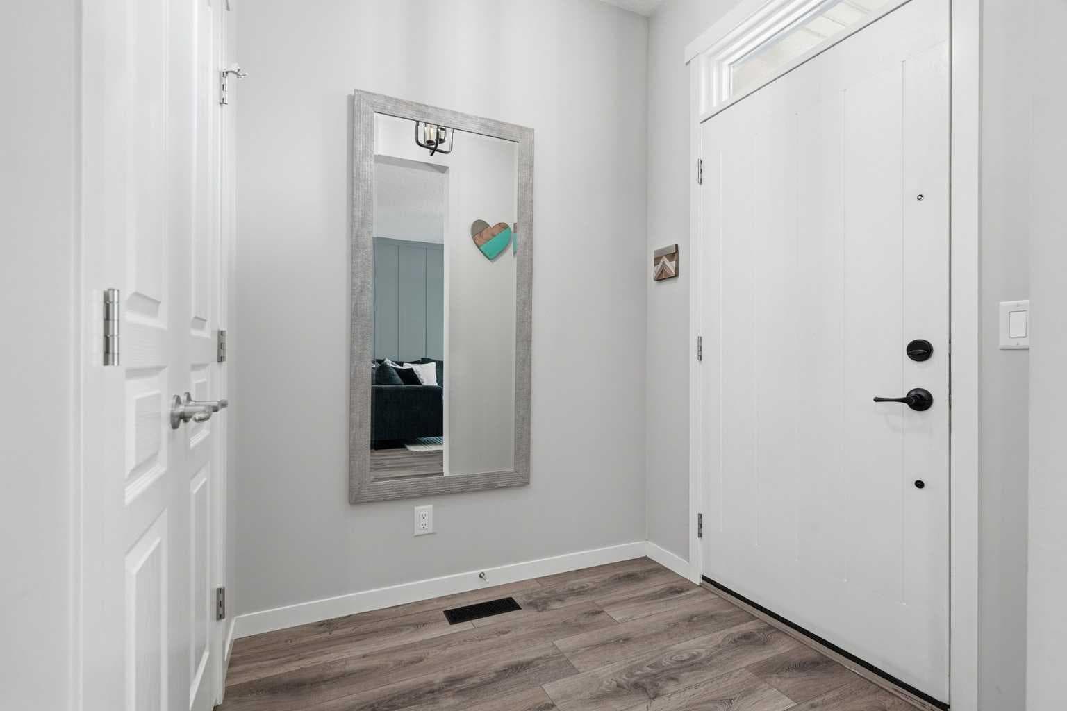72 Masters Manor SE — photo 3