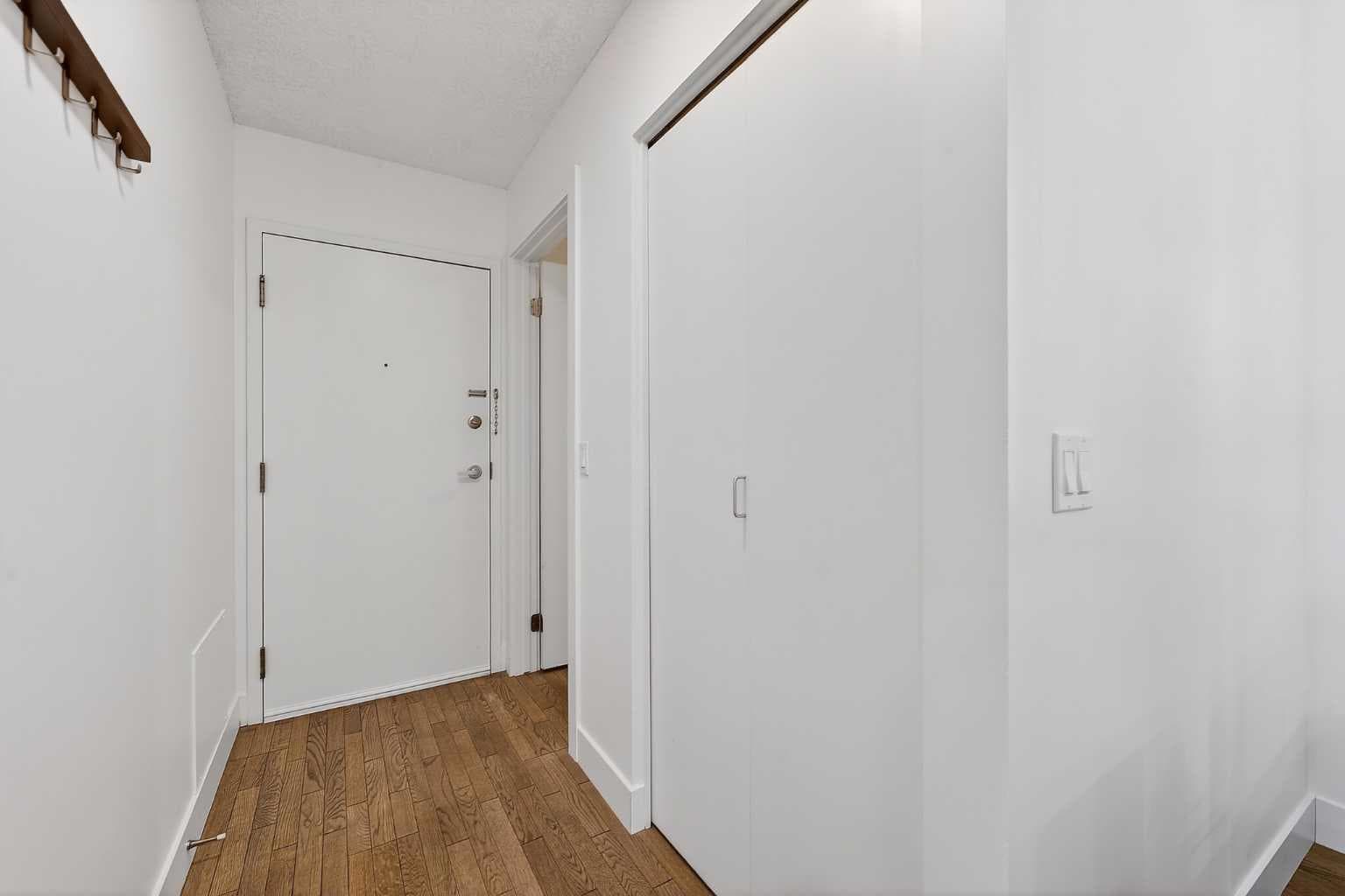 2031, 2031 Edenwold Heights NW — photo 3