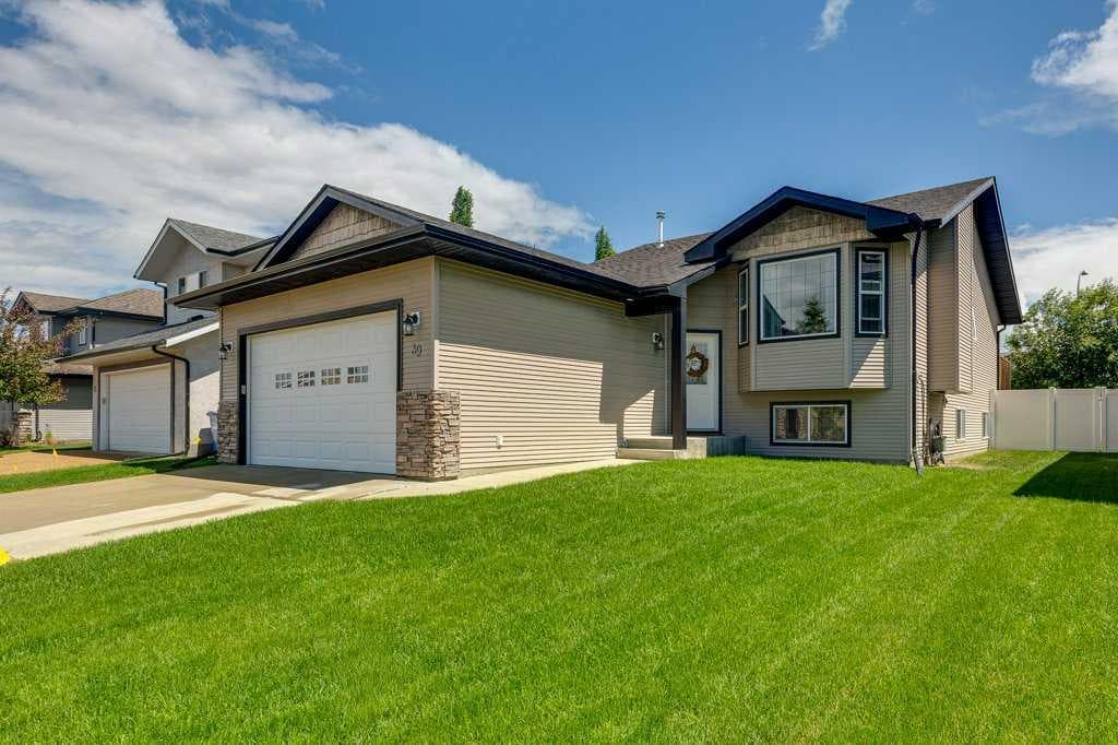 39 Isaacson Crescent — photo 1