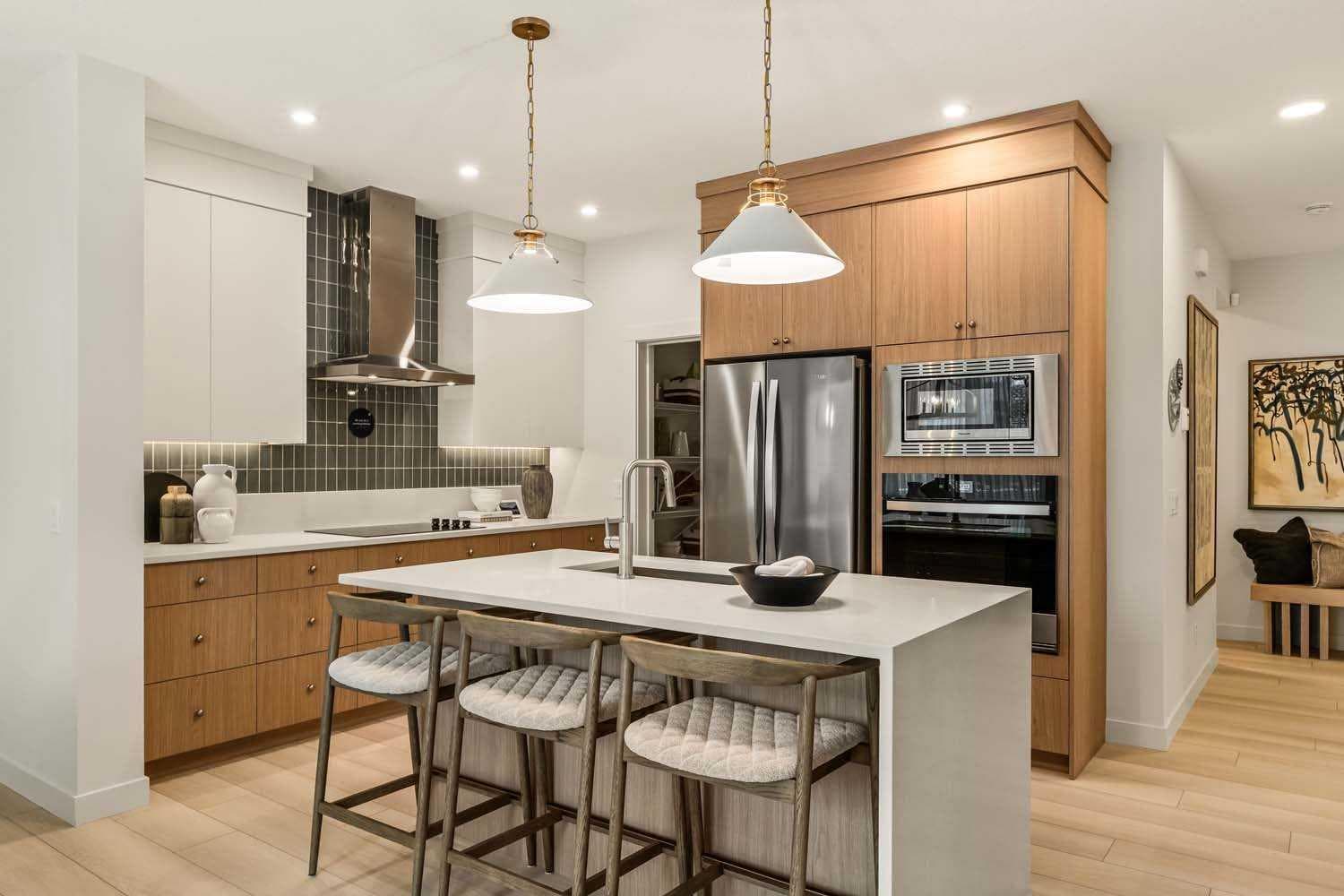 148 Lucas Green NW — photo 5
