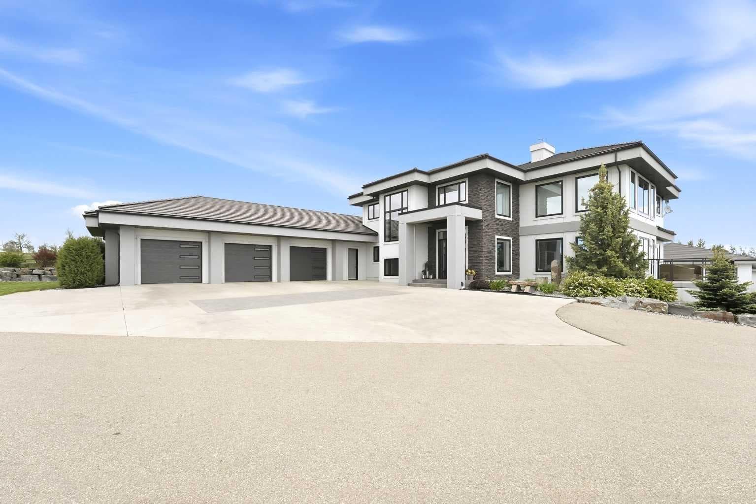 255038 Township Road 434 — photo 1