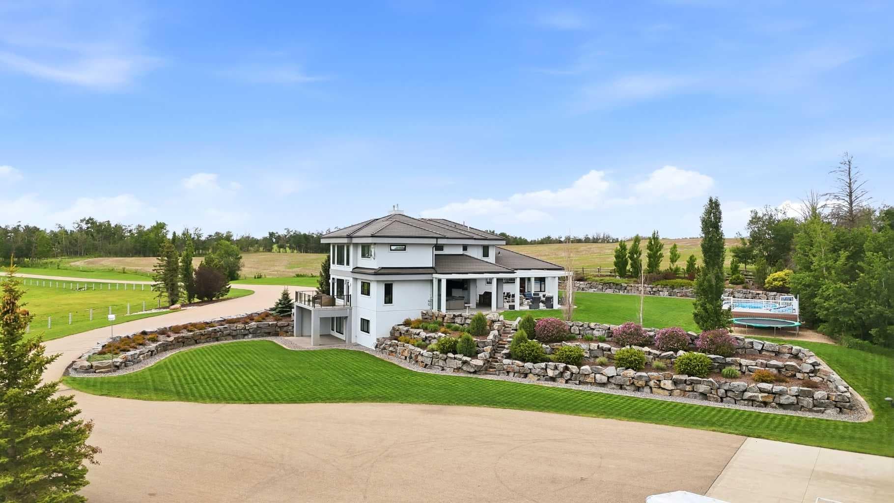 255038 Township Road 434 — photo 3