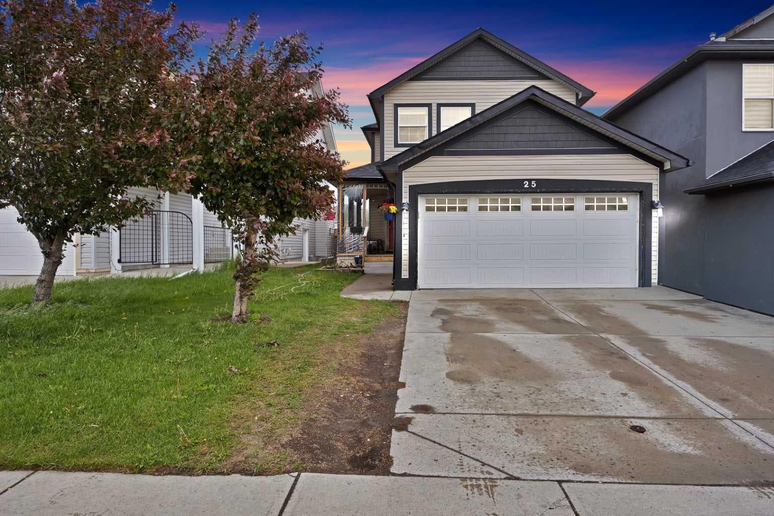 25 Martha's Meadow Place NE — photo 3
