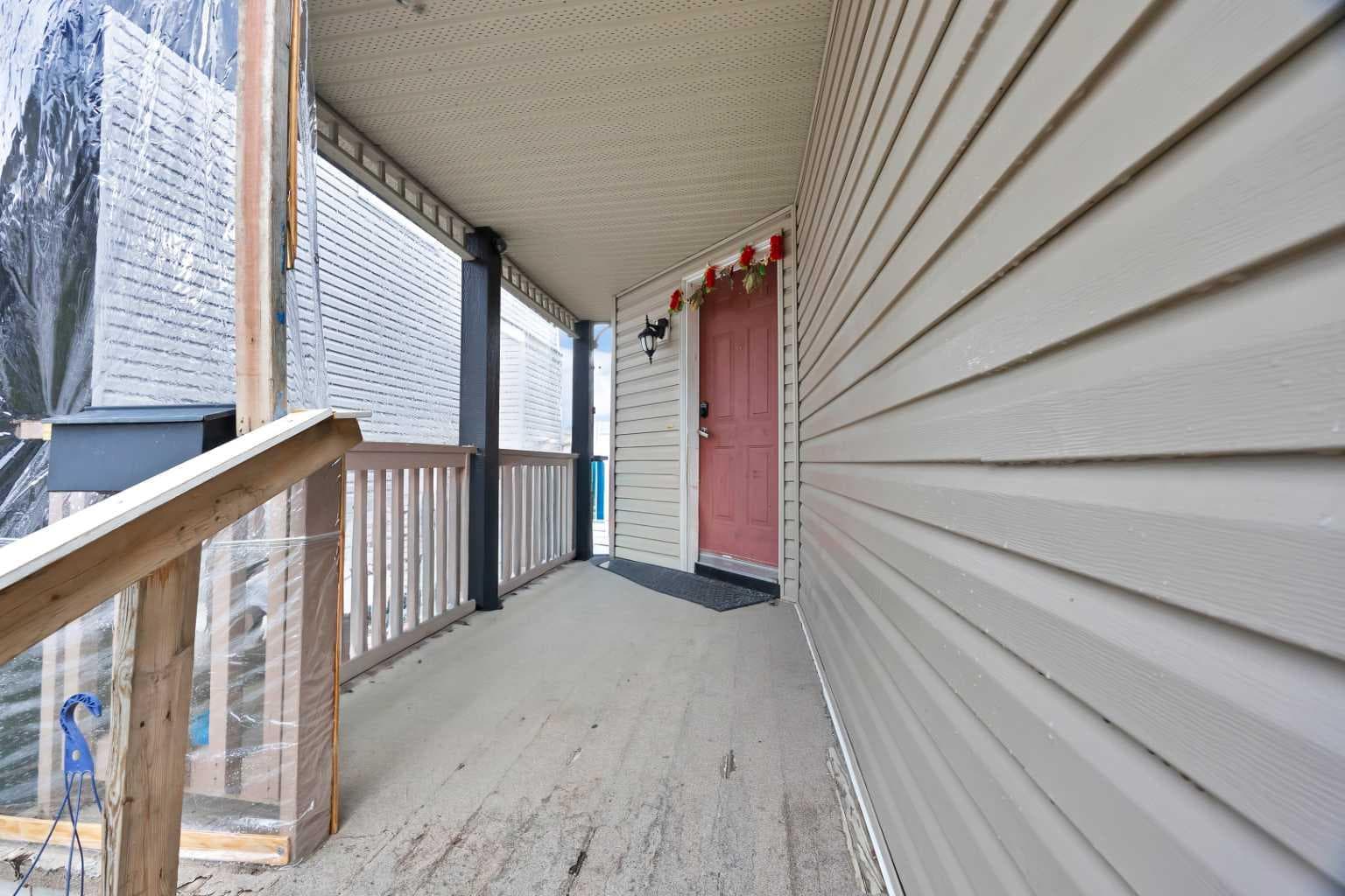 25 Martha's Meadow Place NE — photo 5