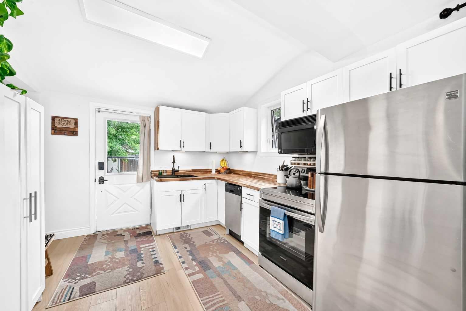 1628 15 Street SE — photo 5