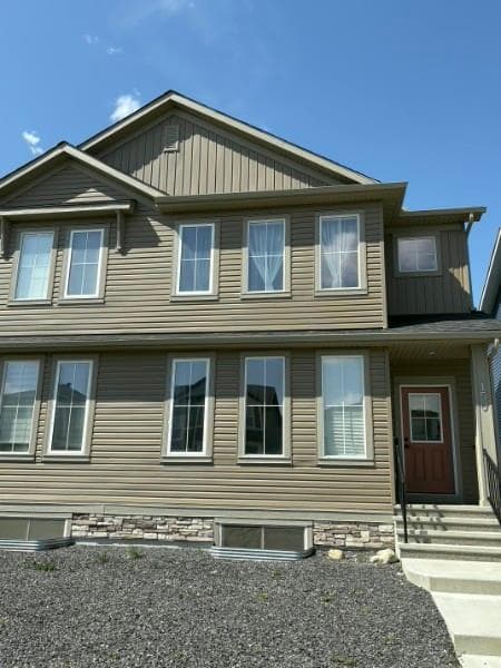 150 Ambleton Drive NW — photo 3