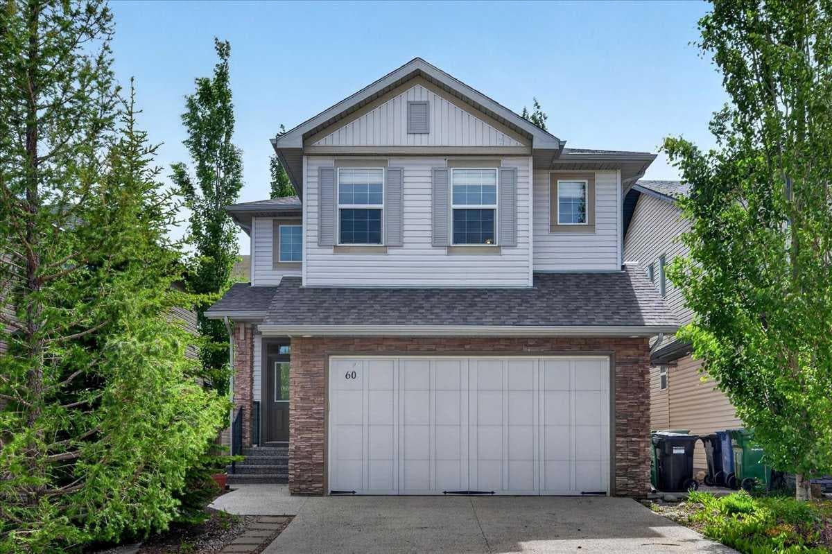60 Sherwood Crescent NW — photo 1