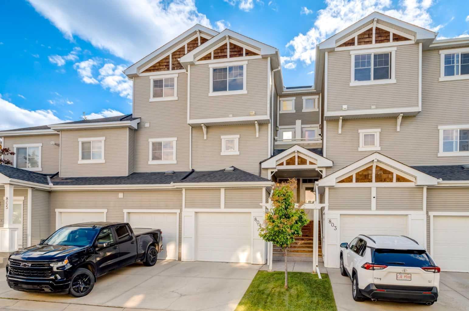 804, 281 Cougar Ridge Drive SW — photo 2