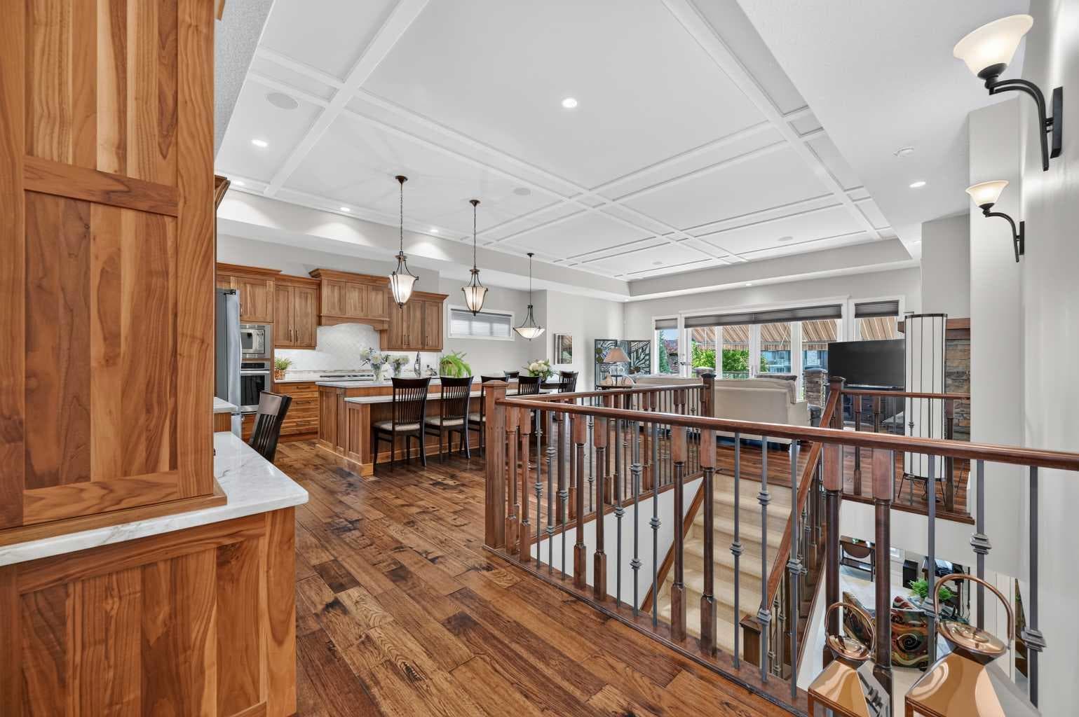90 Waters Edge Drive — photo 5