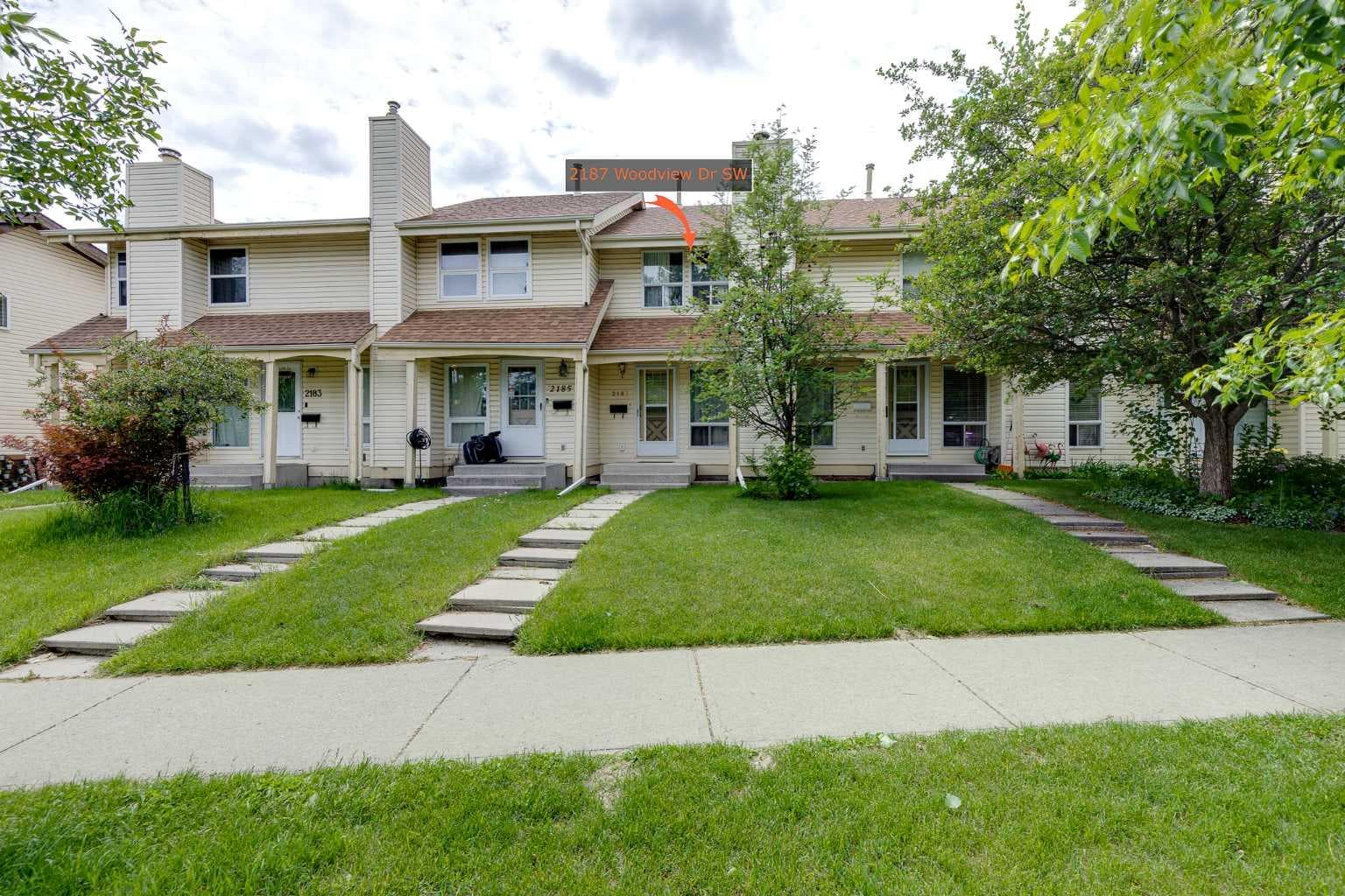 2187 Woodview Drive SW — photo 1