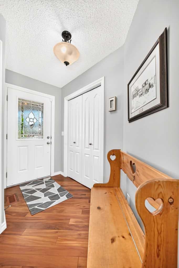209 Crystal Green Point — photo 5